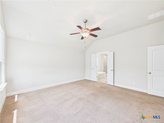 520 Academy Oaks Drive, San Marcos, TX 78666