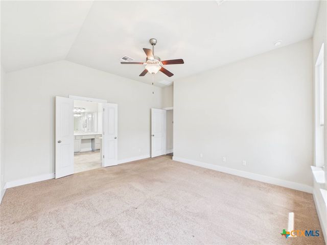 520 Academy Oaks Drive, San Marcos, TX 78666