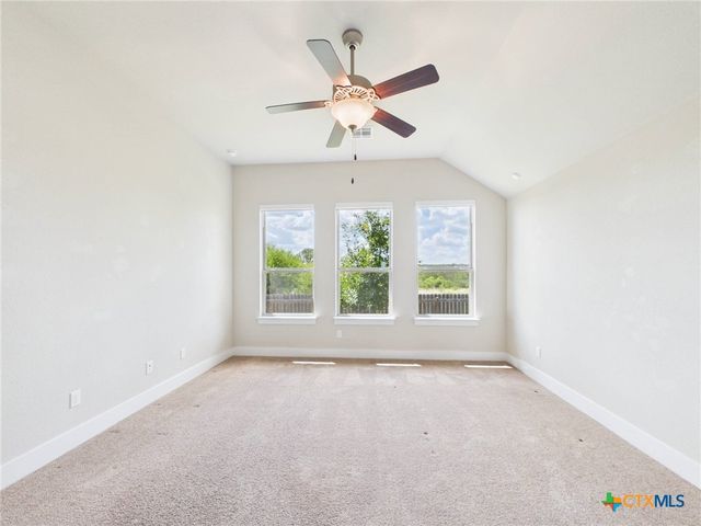 520 Academy Oaks Drive, San Marcos, TX 78666