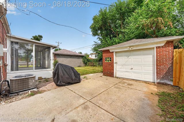 19428 Gallagher Street, Detroit, MI 48234