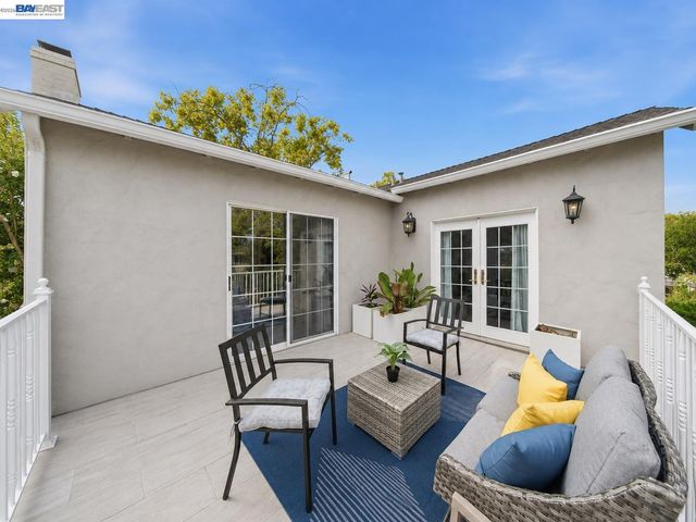1065 Bennett Way, San Jose, CA 95125