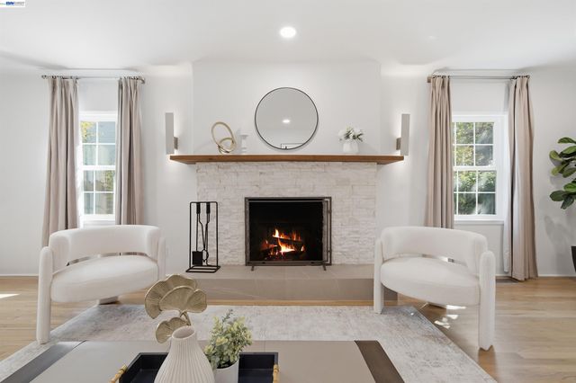 1065 Bennett Way, San Jose, CA 95125