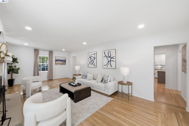 1065 Bennett Way, San Jose, CA 95125