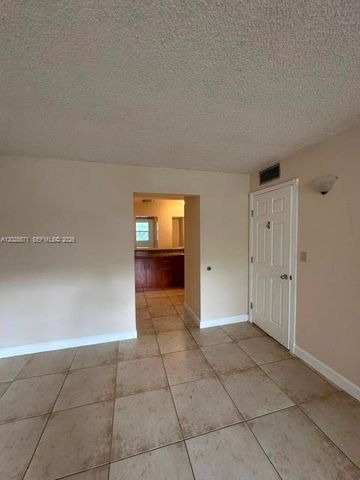 14250 SW 62nd Street 221, Miami, FL 33183