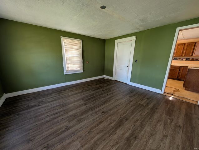 918 N 12th Street, Vincennes, IN 47591