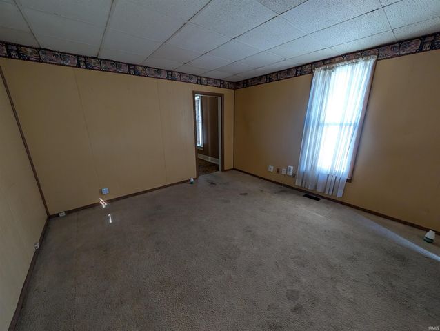 918 N 12th Street, Vincennes, IN 47591