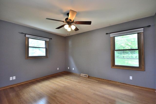 2005 Harris-Highland DRIVE, Waukesha, WI 53188