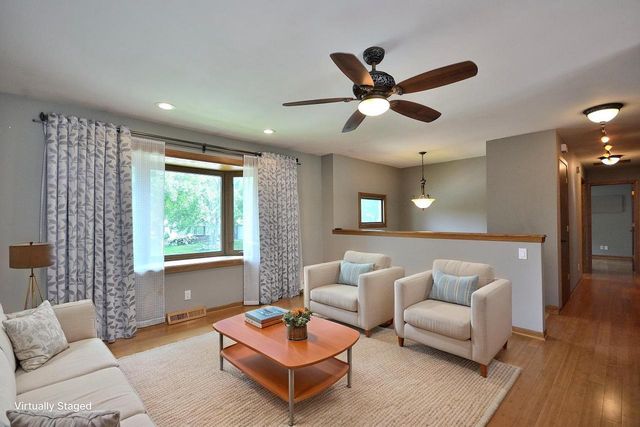 2005 Harris-Highland DRIVE, Waukesha, WI 53188