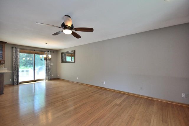 2005 Harris-Highland DRIVE, Waukesha, WI 53188