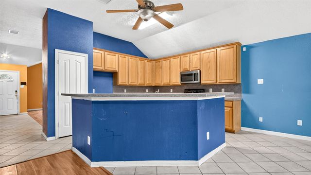 24019 Surreygate Drive, Spring, TX 77373