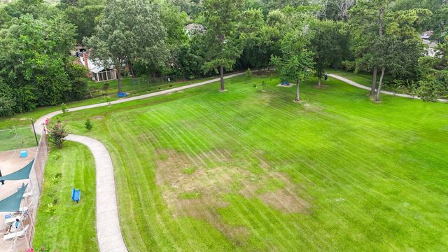 24019 Surreygate Drive, Spring, TX 77373