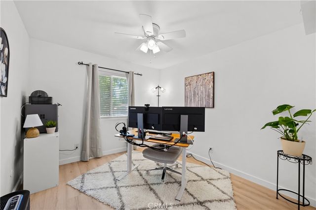 26914 Via Terraza, Saugus, CA 91350