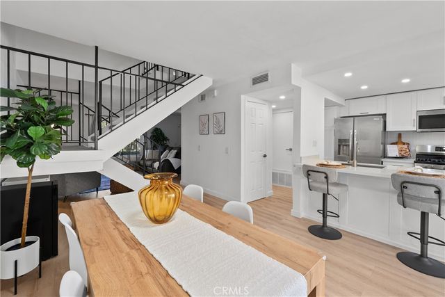 26914 Via Terraza, Saugus, CA 91350