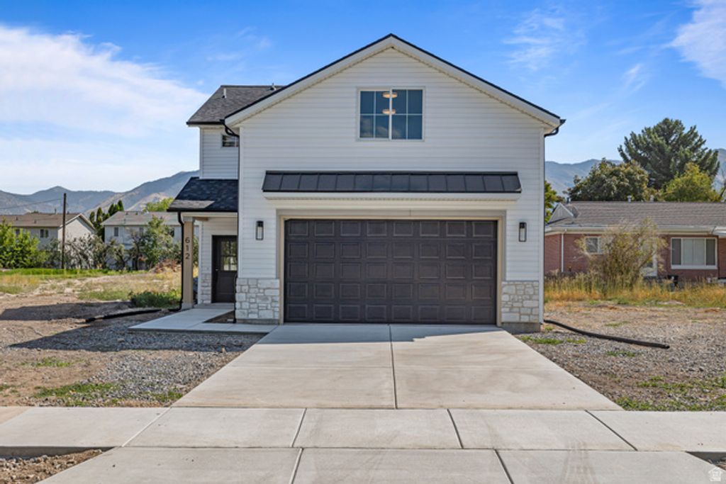 Image 5 of property listing at 612 N 400 W, Logan, UT 84321