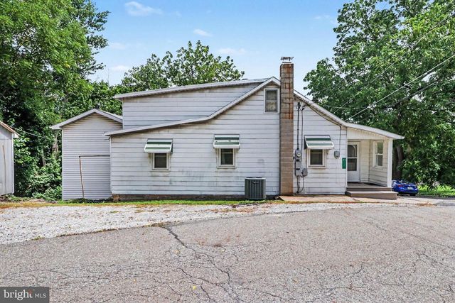 11 MORGAN ST, Duncannon, PA 17020