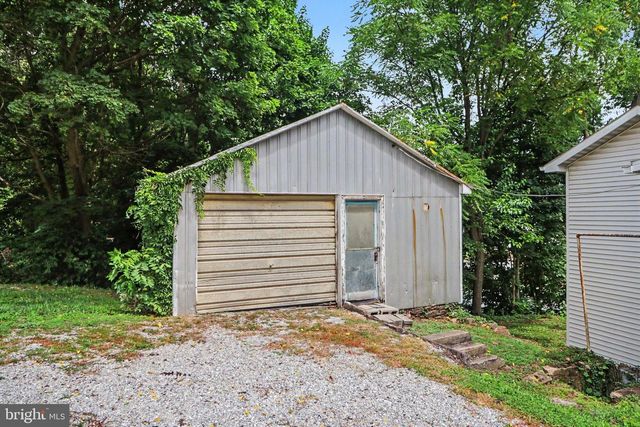 11 MORGAN ST, Duncannon, PA 17020