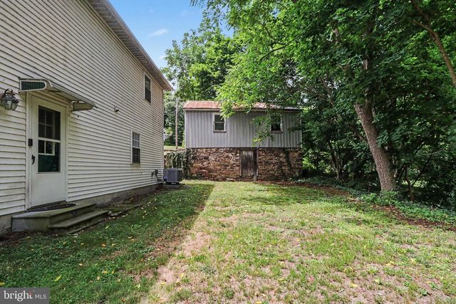 11 MORGAN ST, Duncannon, PA 17020