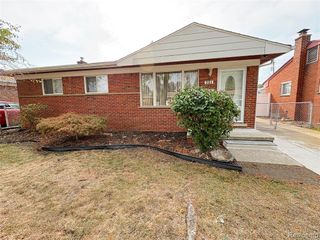 721 Cloverlawn Boulevard, Lincoln Park, MI 48146