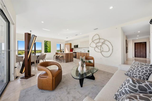 701 Valencia Avenue 403, Coral Gables, FL 33134