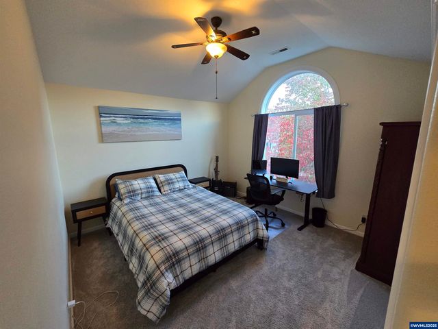 2354 Bluebell Av SE, Salem, OR 97306