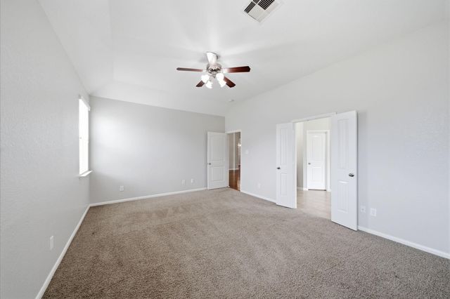 4207 Canterbury Park Lane, Pearland, TX 77584