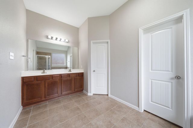 4207 Canterbury Park Lane, Pearland, TX 77584