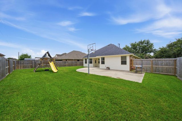 4207 Canterbury Park Lane, Pearland, TX 77584