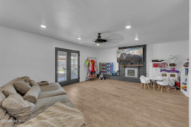 4505 R T CASSIDY Drive, El Paso, TX 79924