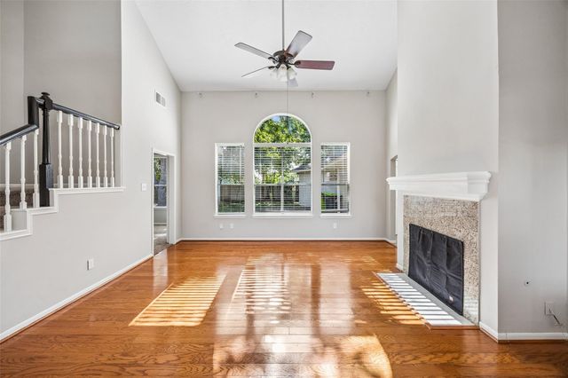 4031 Mission Valley Drive, Missouri City, TX 77459