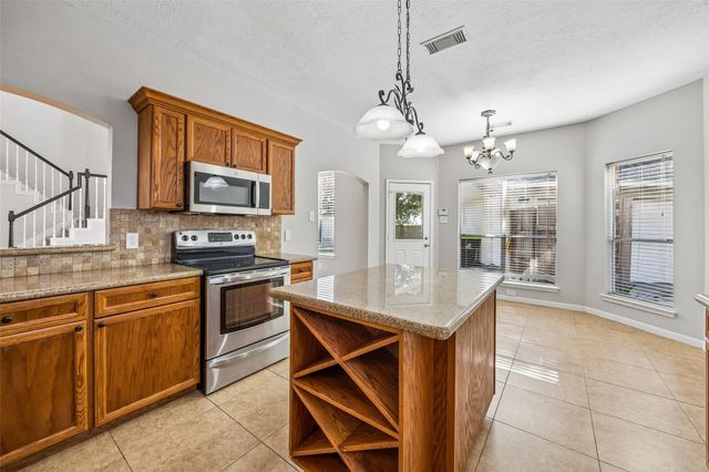 4031 Mission Valley Drive, Missouri City, TX 77459