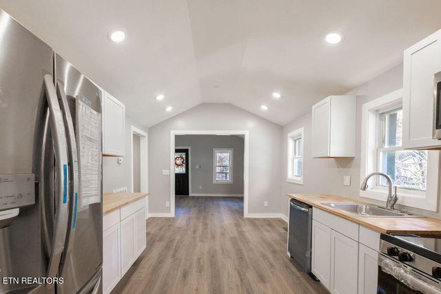 1226 Ohio Ave, Knoxville, TN 37921