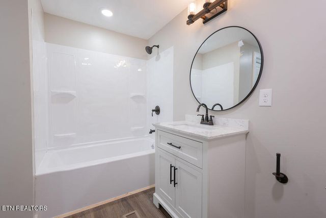 1226 Ohio Ave, Knoxville, TN 37921