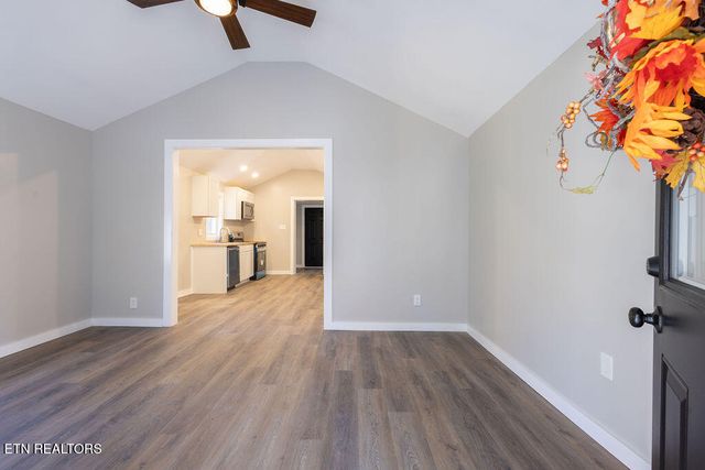 1226 Ohio Ave, Knoxville, TN 37921