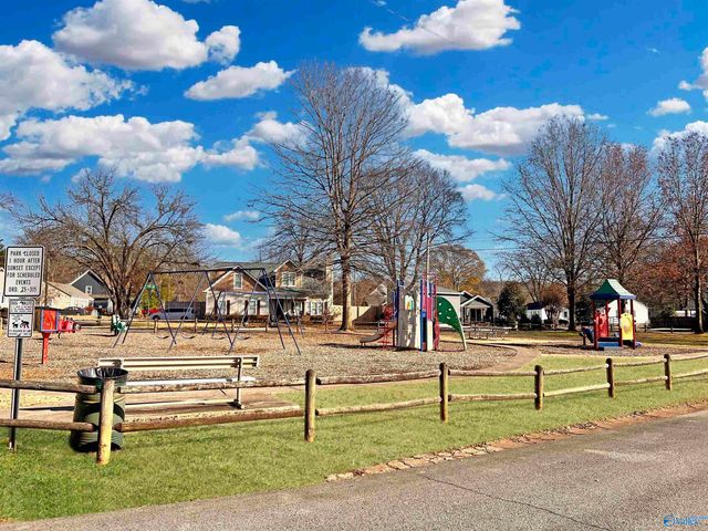 2721 SW Hastings Road, Huntsville, AL 35801