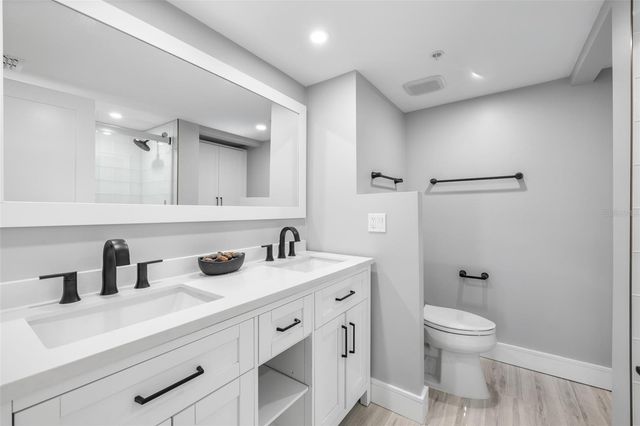 400 ISLAND WAY 504, Clearwater Beach, FL 33767