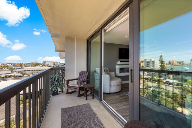 400 ISLAND WAY 504, Clearwater Beach, FL 33767