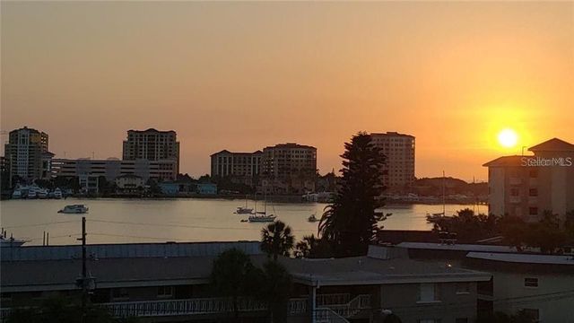 400 ISLAND WAY 504, Clearwater Beach, FL 33767