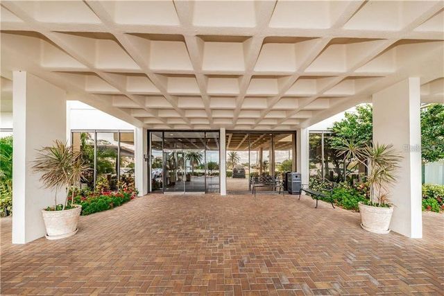 400 ISLAND WAY 504, Clearwater Beach, FL 33767