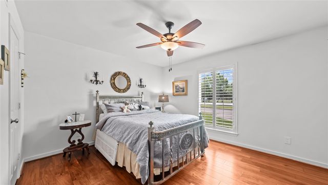 5222 N Braeswood Boulevard, Houston, TX 77096