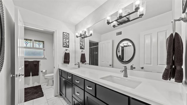 5222 N Braeswood Boulevard, Houston, TX 77096