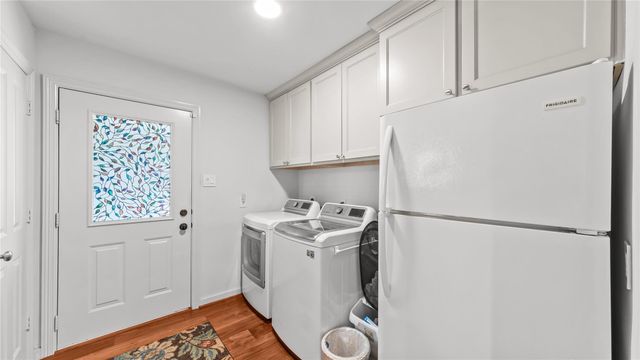 5222 N Braeswood Boulevard, Houston, TX 77096