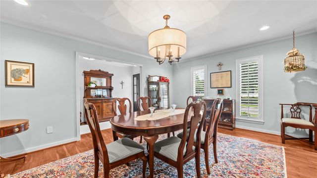 5222 N Braeswood Boulevard, Houston, TX 77096