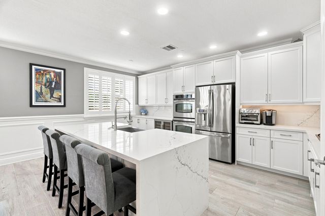 5550 NE Trieste Terrace, Boca Raton, FL 33487