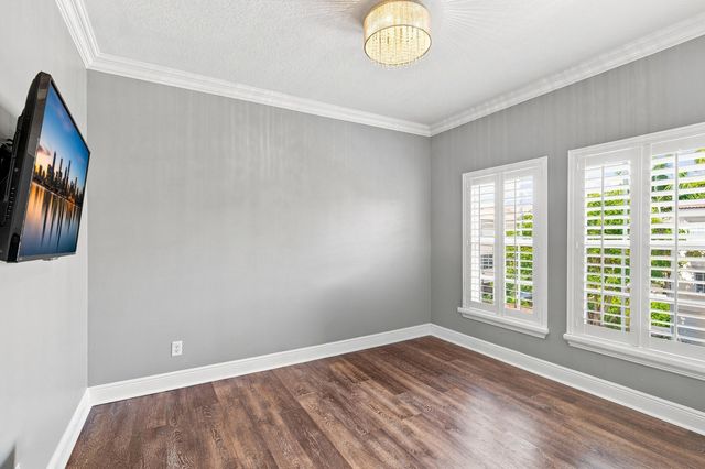 5550 NE Trieste Terrace, Boca Raton, FL 33487
