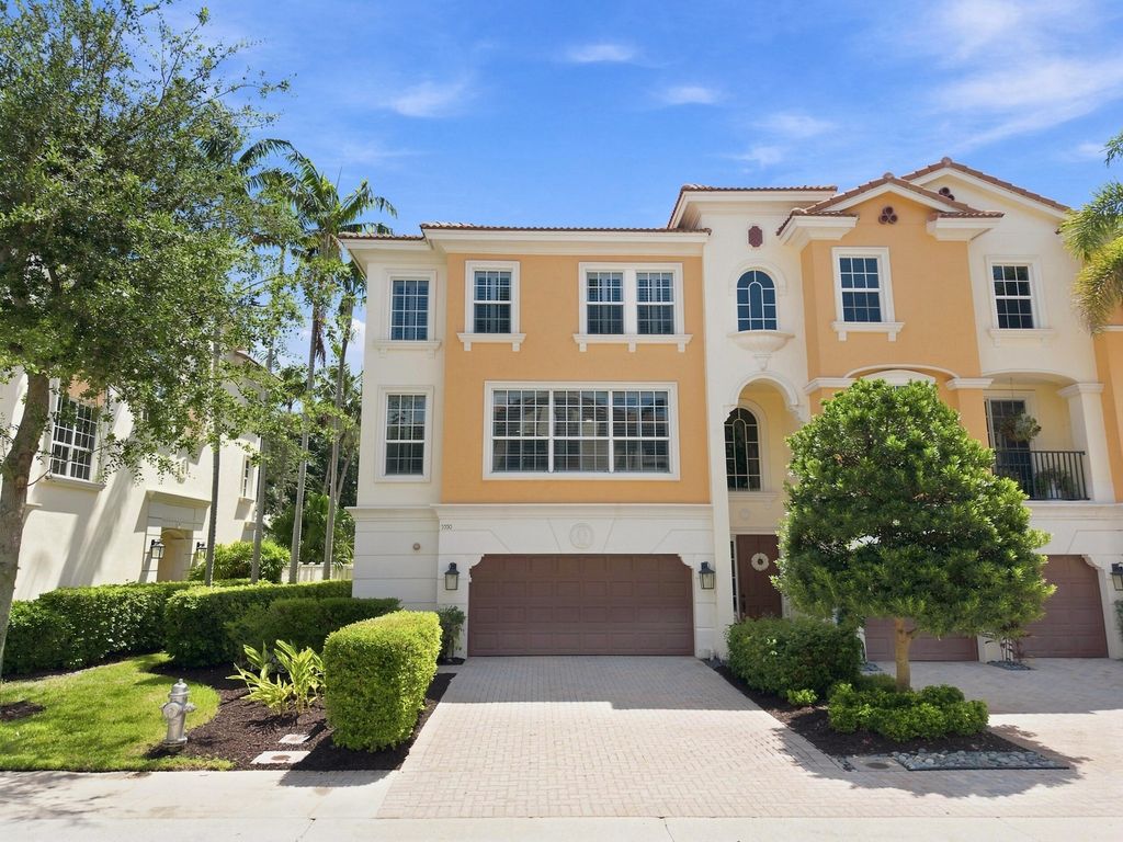 5550 NE Trieste Terrace, Boca Raton, FL 33487