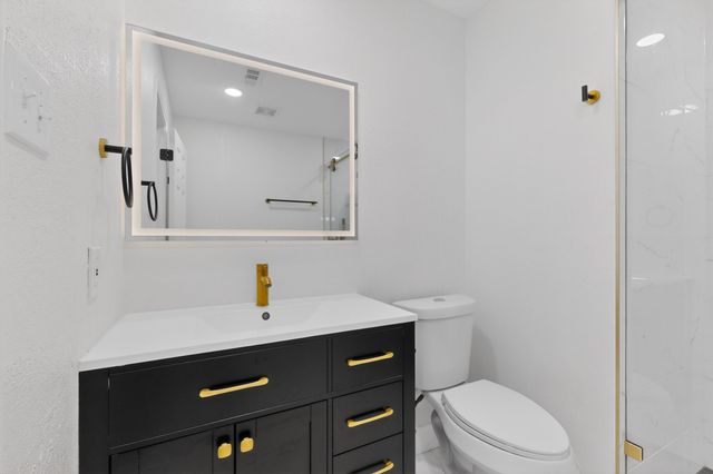 1404 Meadowbrook Drive, Mckinney, TX 75069