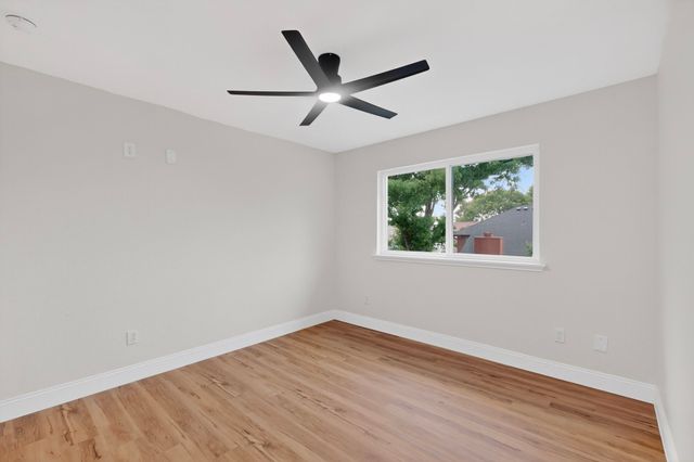 1404 Meadowbrook Drive, Mckinney, TX 75069