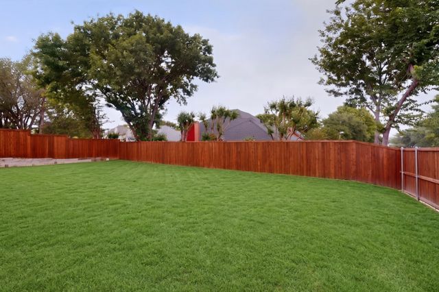 1404 Meadowbrook Drive, Mckinney, TX 75069