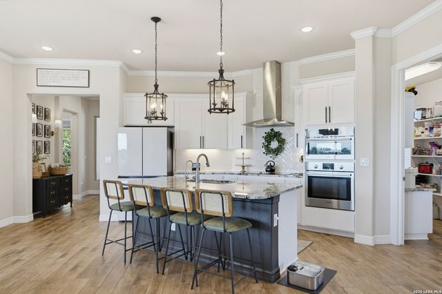 14 CANARIO LN, Boerne, TX 78006