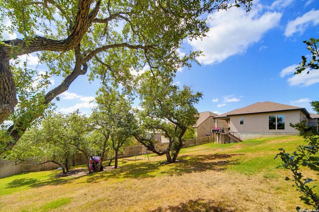 14 CANARIO LN, Boerne, TX 78006